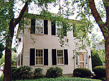 Дом, в котором Лавкрафт жил с 1933 года до своей смерти